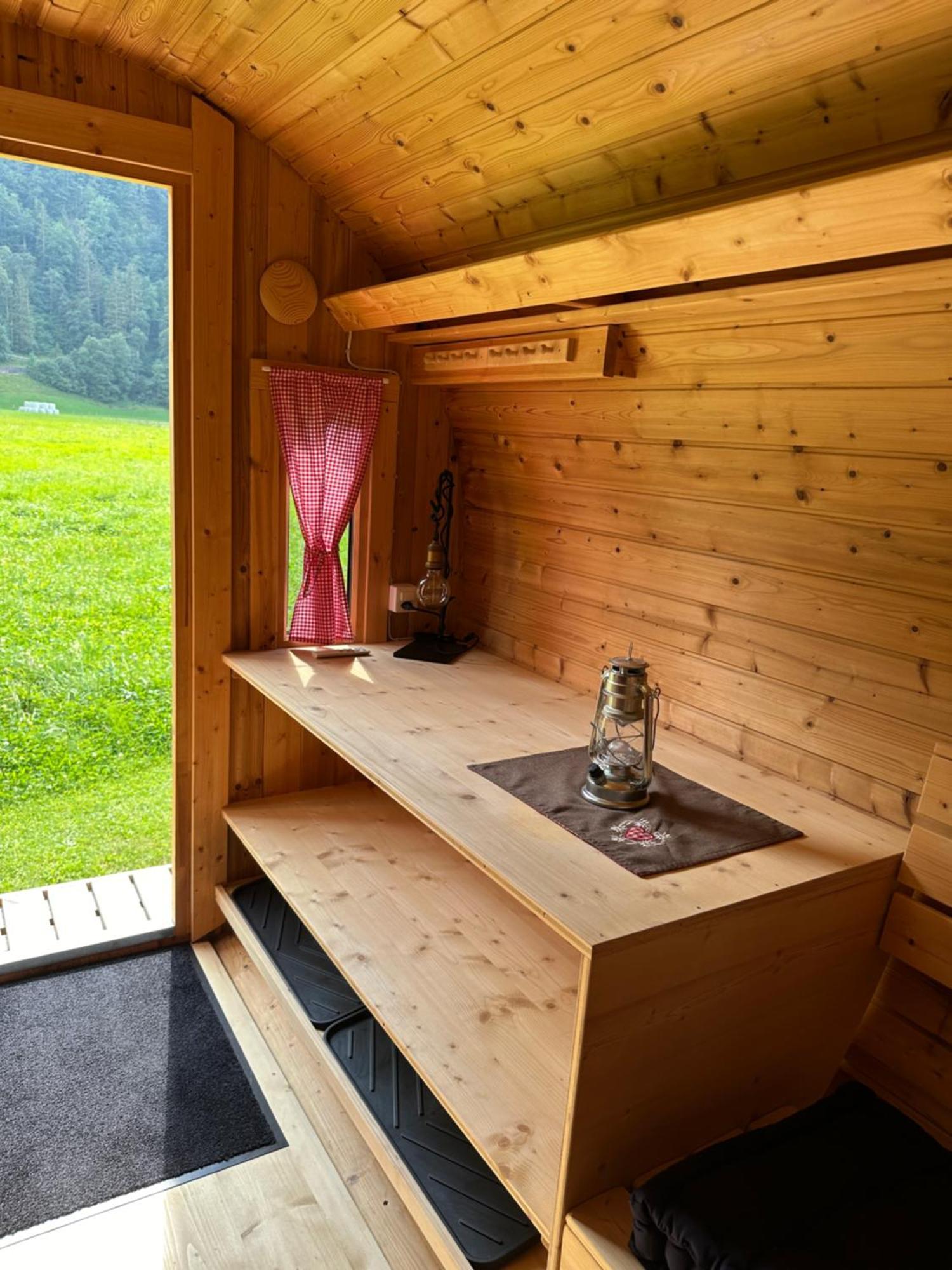 Schlafen Im Fass - Schlaffass - Abenteuer - Romantik - Haslifass Innertkirchen